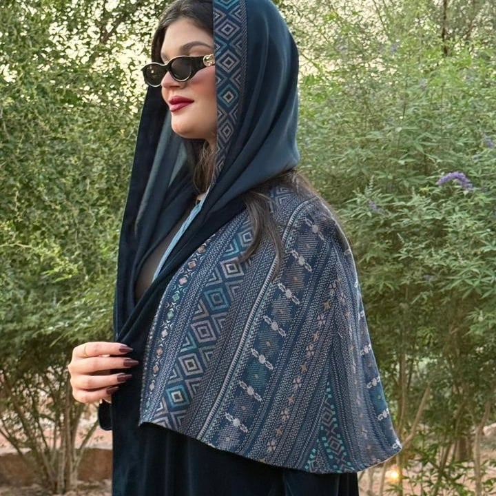 Abaya 01