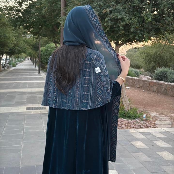 Abaya 01