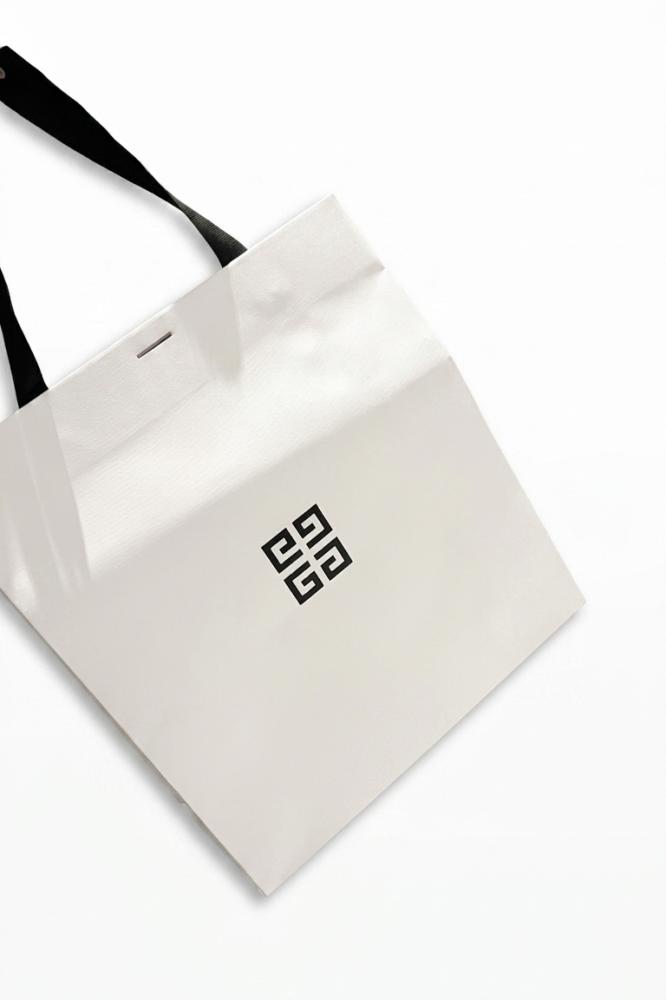 كيس GIVENCHY - صغير
