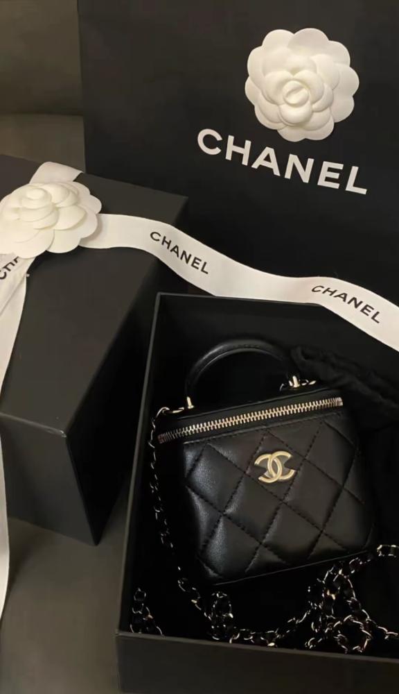 CHANEL BAG