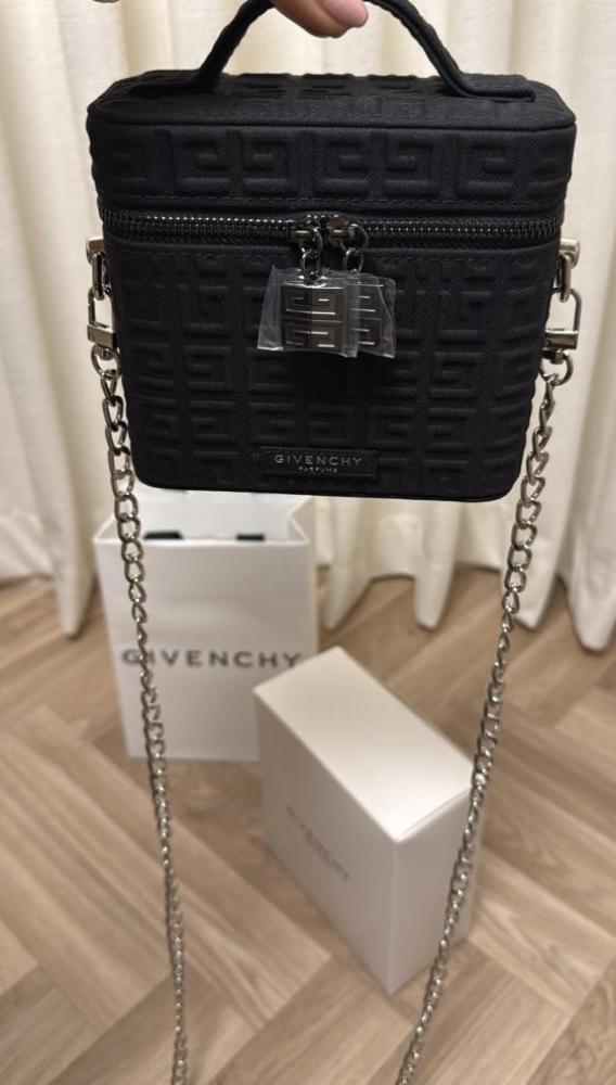 GIVENCHY BAG