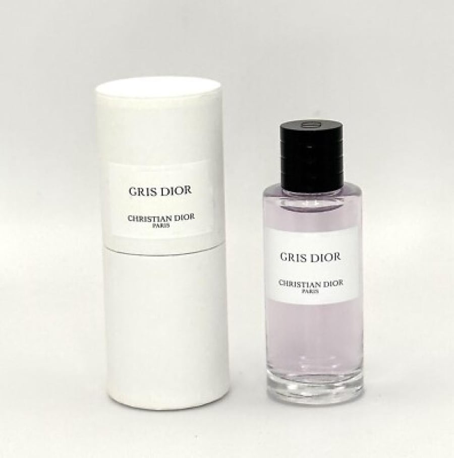 DIOR GRIS مل 7.5