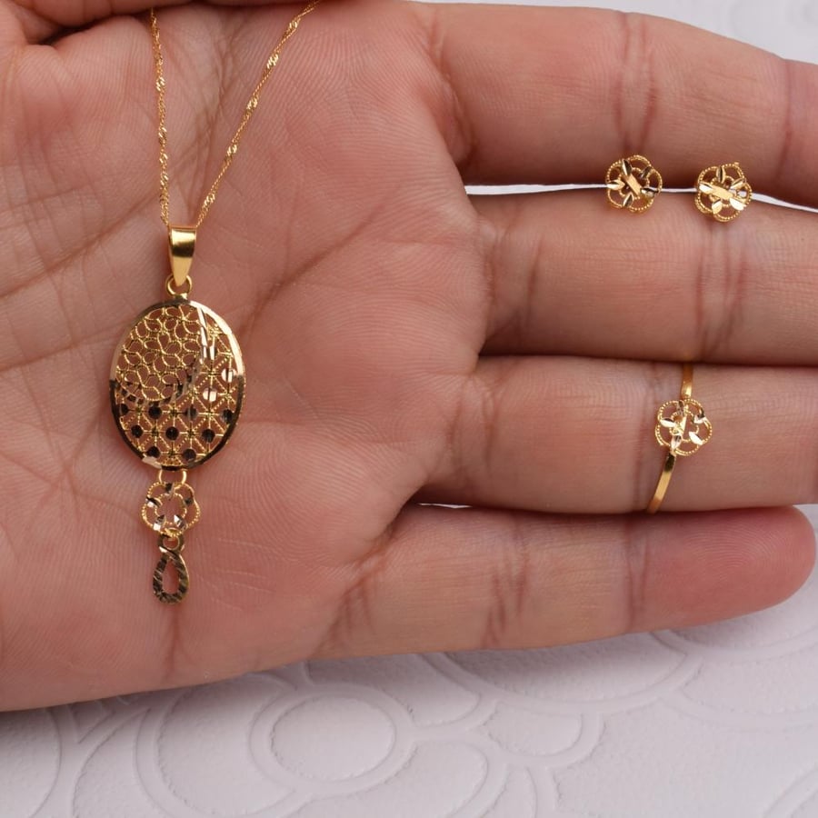نصف طقم ذهب عيار 21