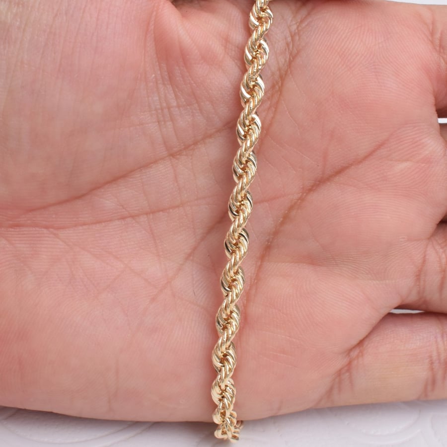 سوارة ذهب - الوزن 3.48 G- عيار 18