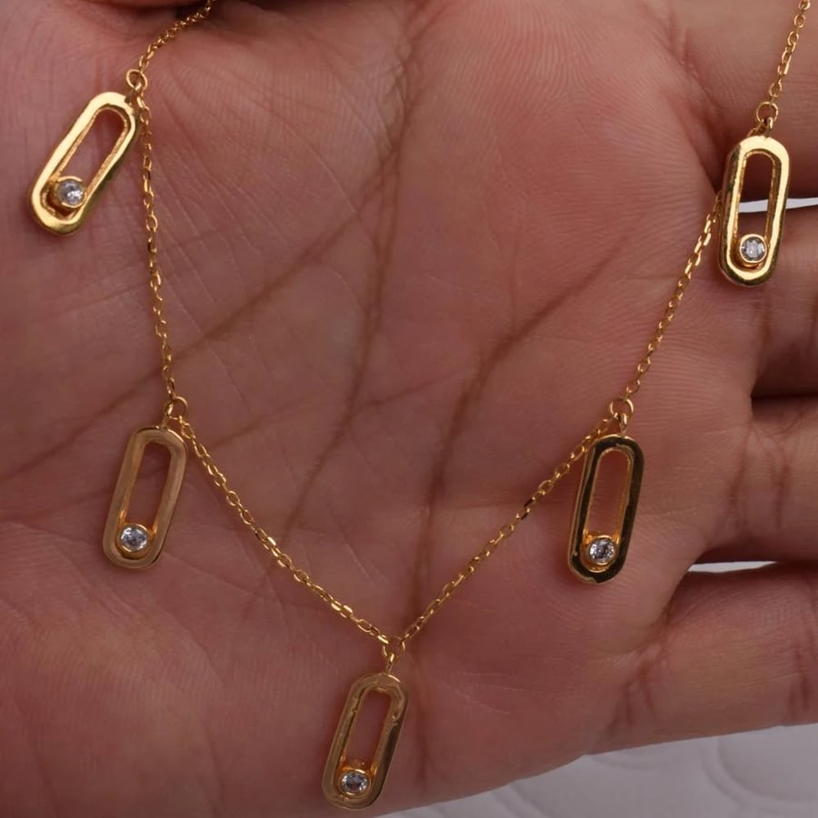 عقد ذهب عيار 21