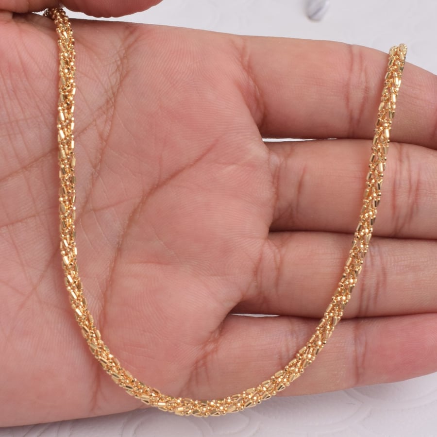 عقد ذهب - الوزن 12.20 G- عيار 18
