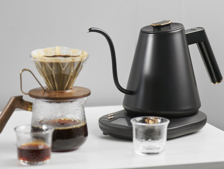غلاية وتر الفاخرة 1 لتر - اسود | WTR Smart Pour Kettle 1L
