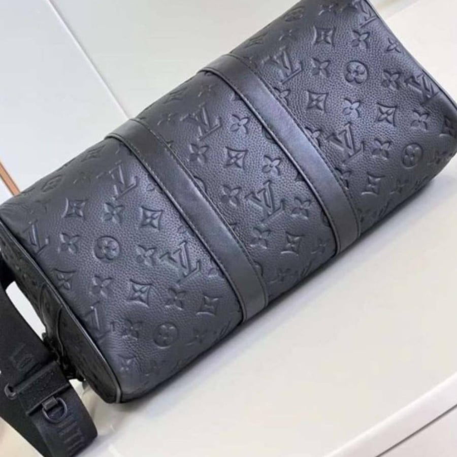 luggage  VUITTONLOUIS