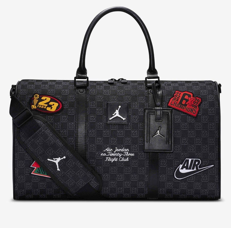 JORDAN MONOGRAM DUFFEL BAG (40L) "BLACK" تتوفر بالطلب خلال18 يوم