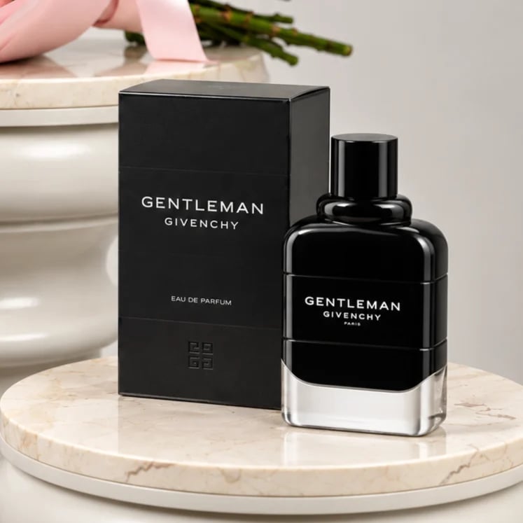 هدية عطر وورد