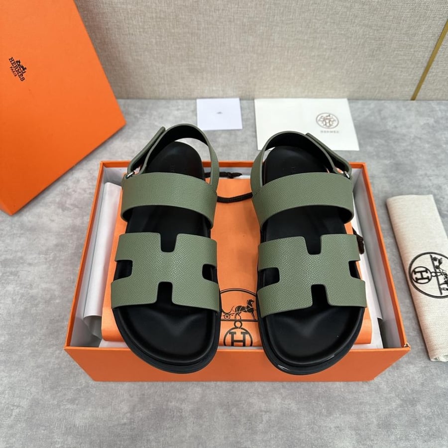 Genius sandal