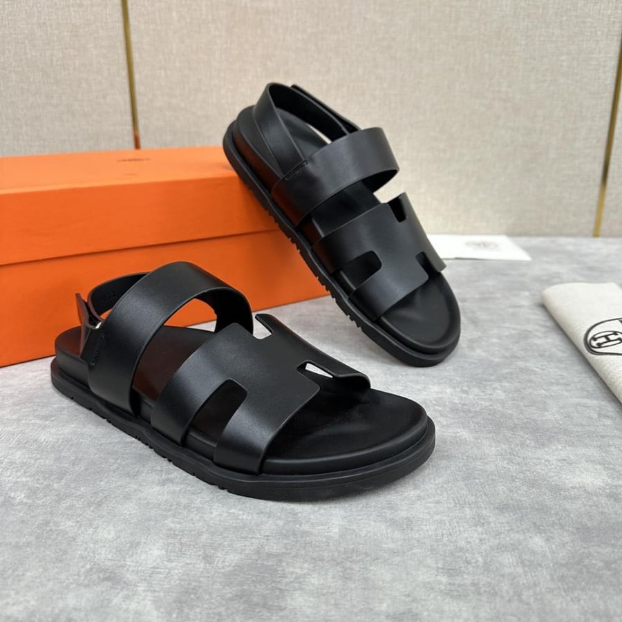Genius sandal