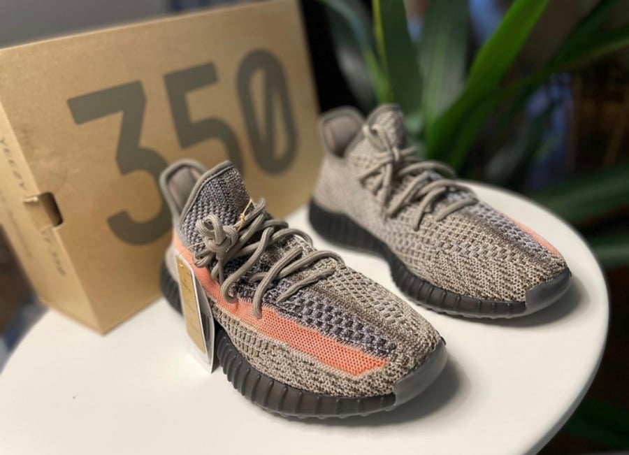 Yeezy 350 Ash-Stone