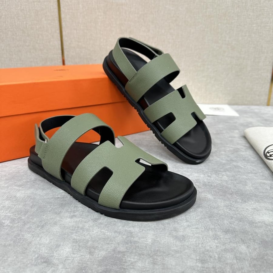 Genius sandal