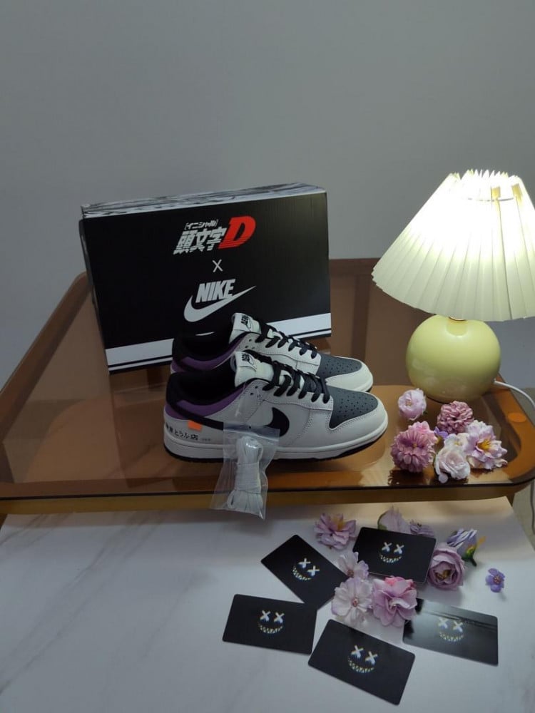 NIKE DUNK LOW x INITIAL D "AE86"