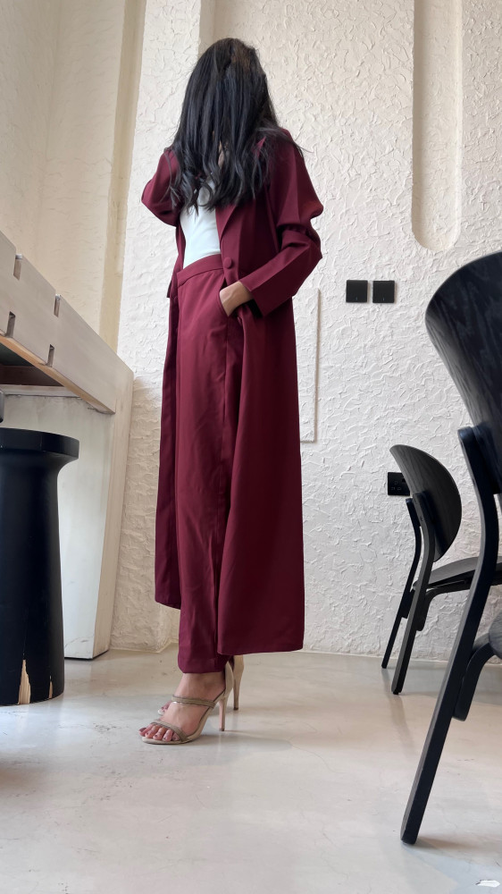 عبايه وبنطلون رسمي عودي - 092