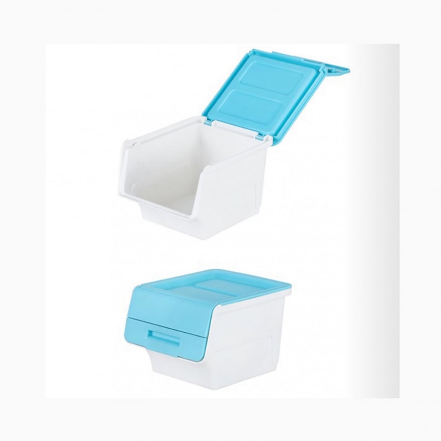 A box for storing needle heads before or after use