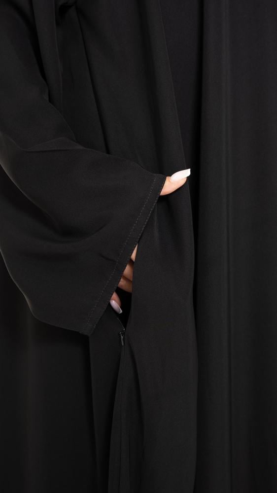 عباية رسمية بقصة من الخلف