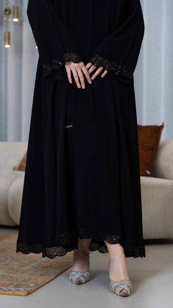 عباية مزينه بكرستالات ناعمه