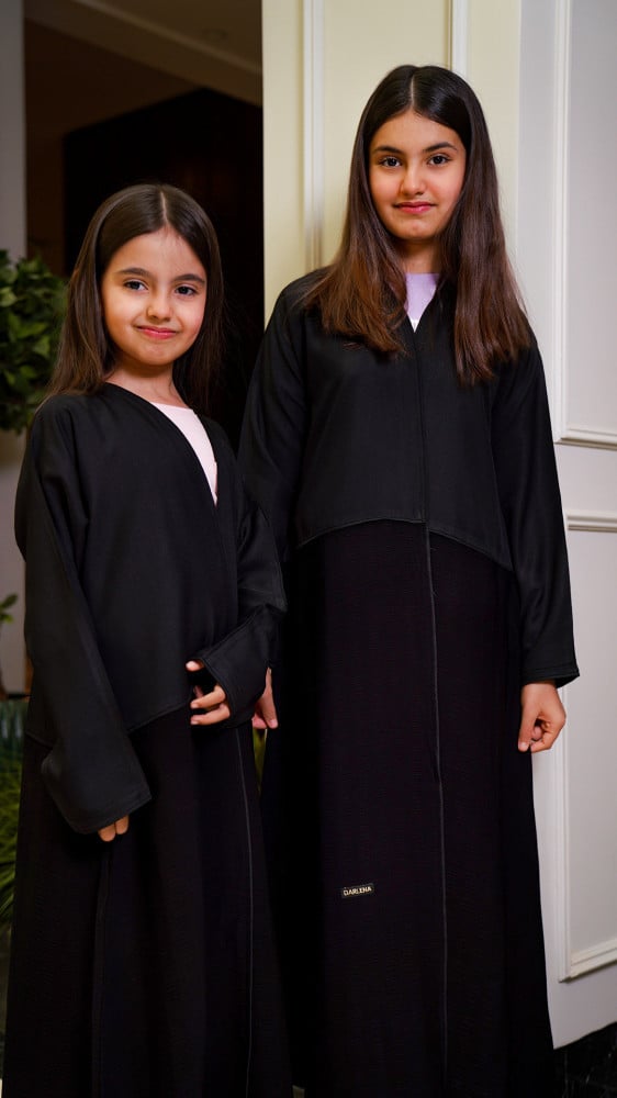 Abaya of two different materials