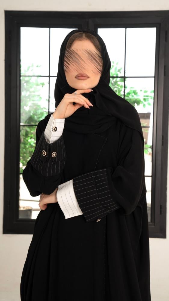 عباية رسمية بتقليم بالياقة والاكمام