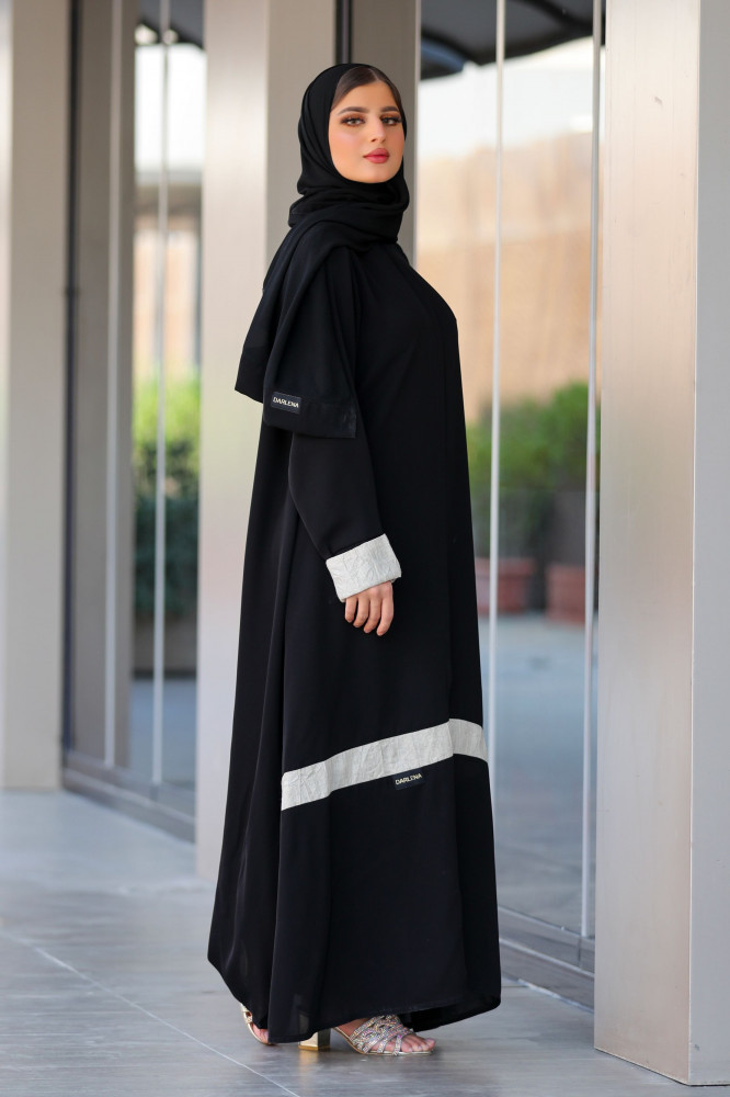 عبايه بأكمام بيج من خامة اللينن
