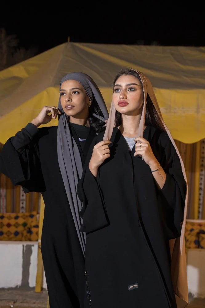 طرحة ربط سادة 4 ألوان