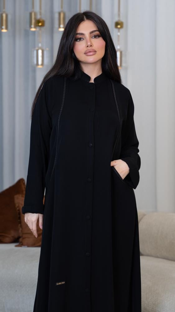 Abaya with hidden pockets embroidered