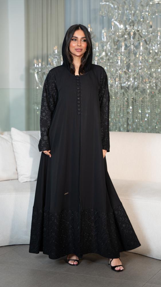 Embroidered abaya with fabric zipper