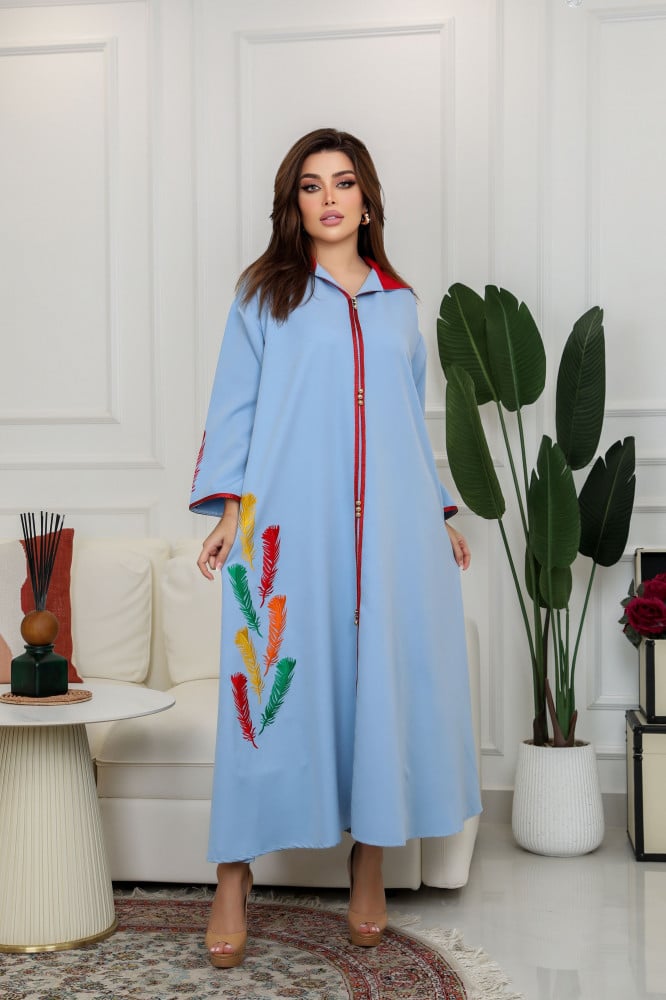 جلابية مطرزة بقبعه