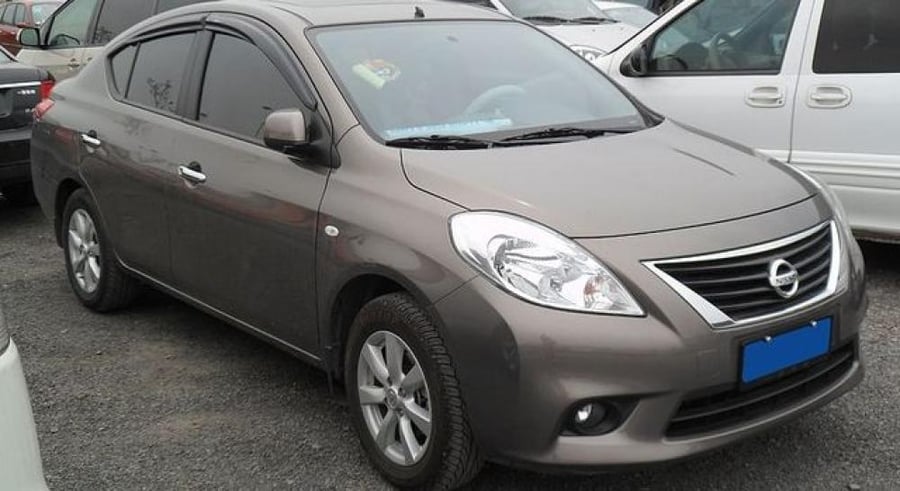 PDF booklet on maintenance methods for Nissan Sunny 2011-2014