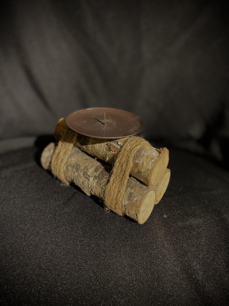 Candle holder with a rustic touch