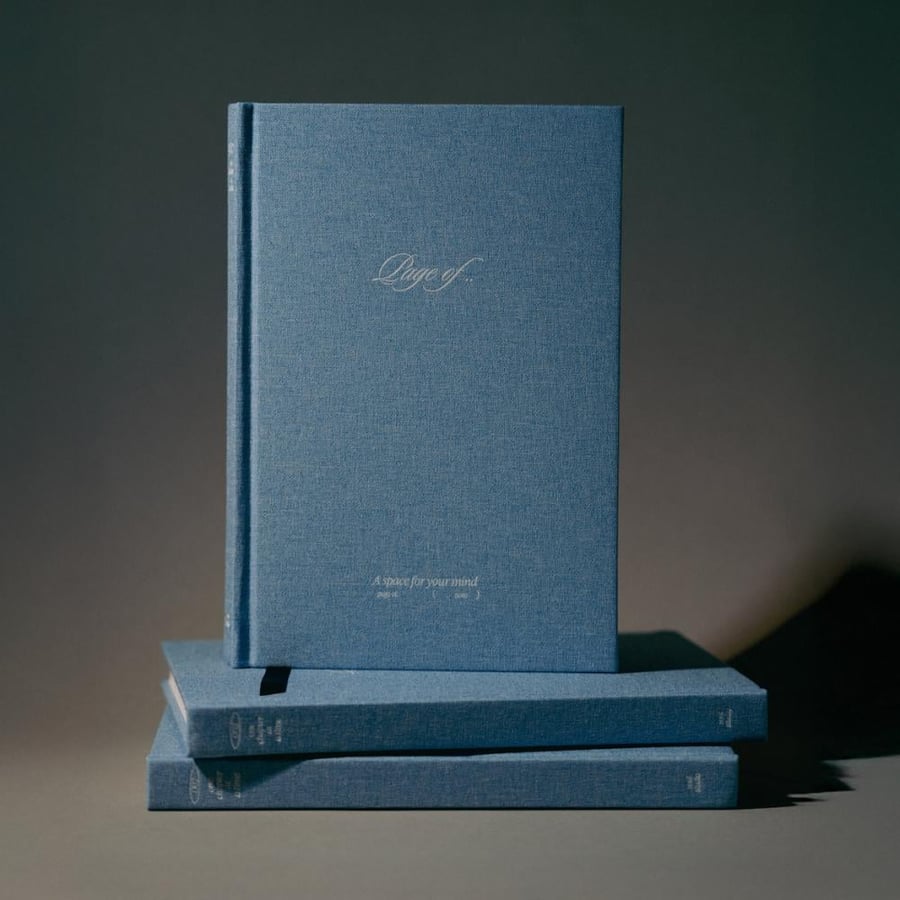 دفتر  لمساحتك الخاصه  - Page Of ( Blue)