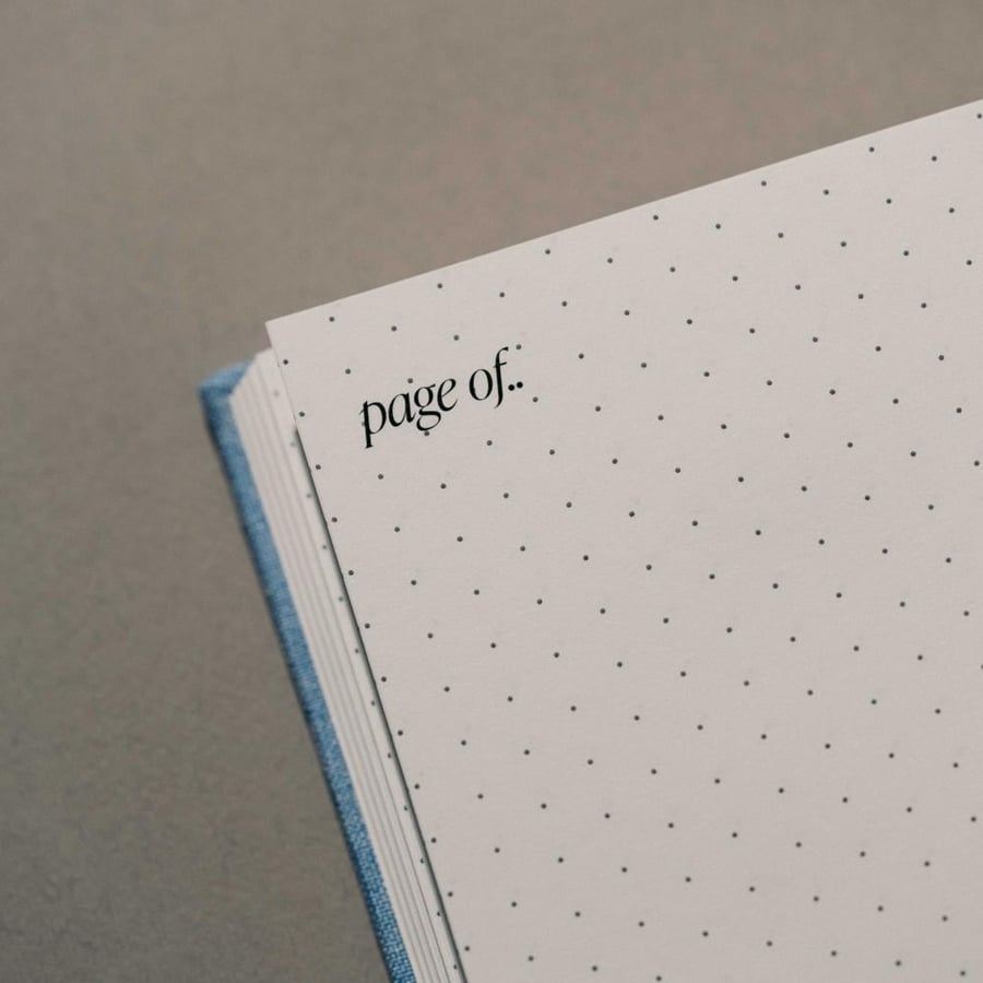 دفتر  لمساحتك الخاصه  - Page Of ( Blue)