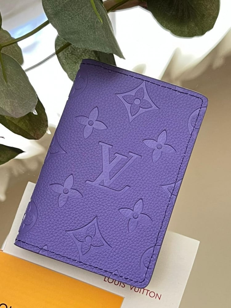 محفظة  LV