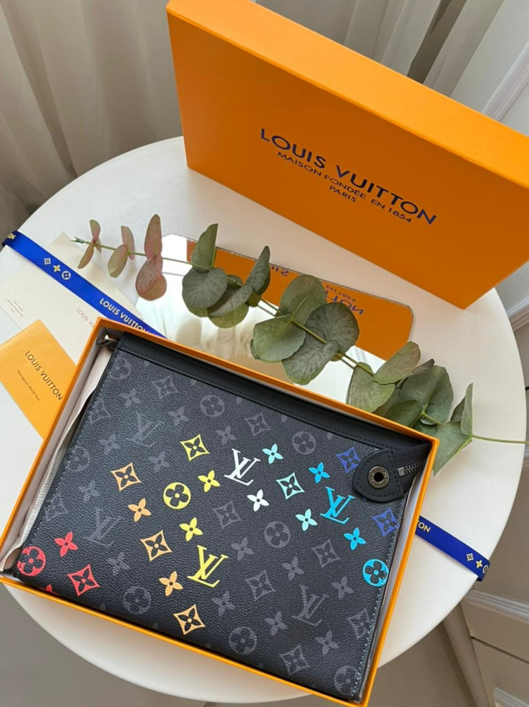 باوتش LV