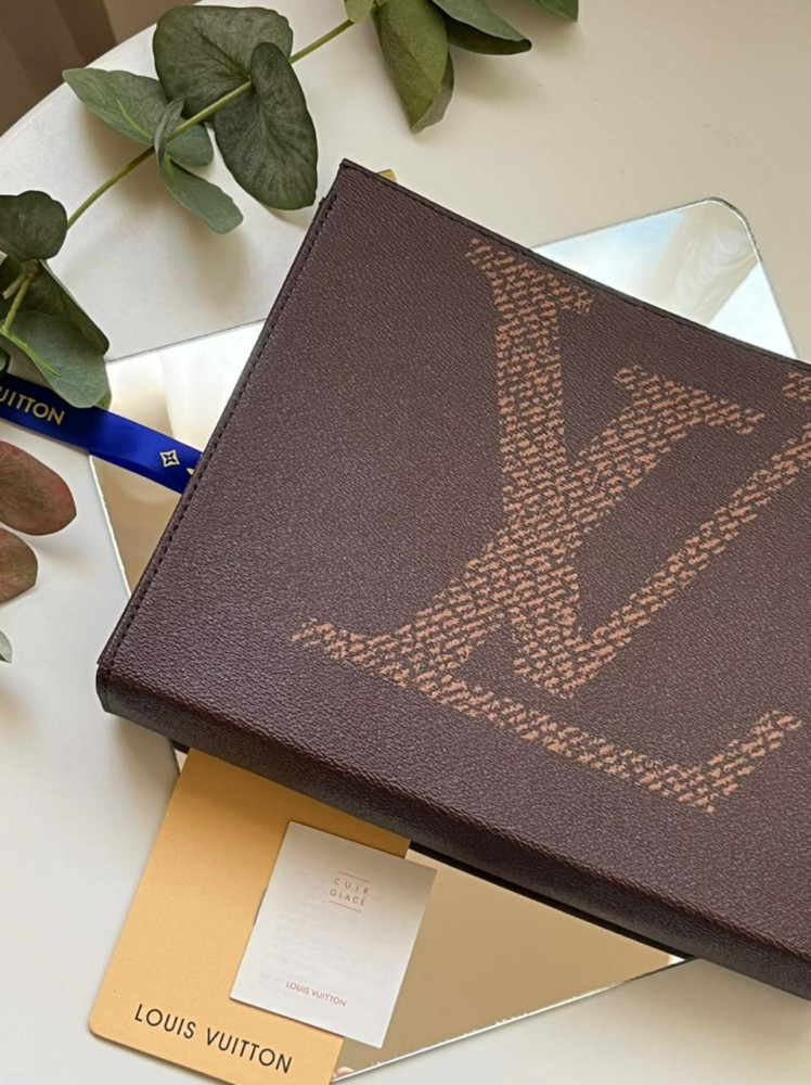 باوتش LV