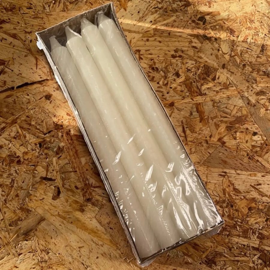 Plain long candles, 8 pieces
