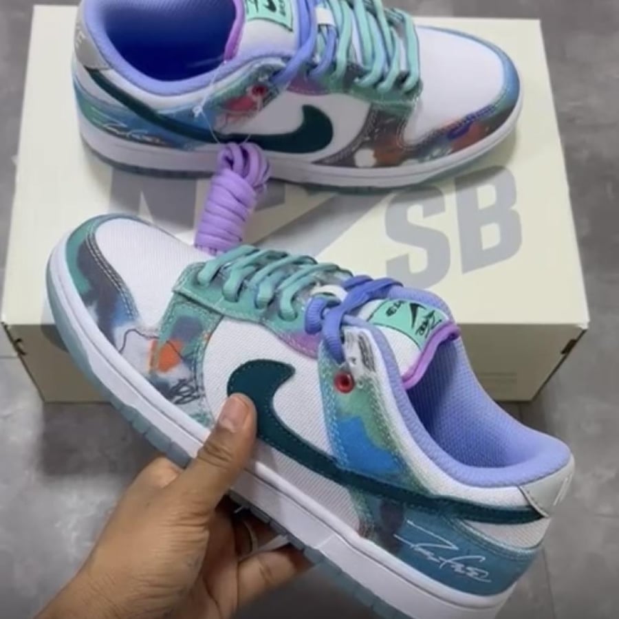 Nike x Futura Laboratories SB Dunk Low "Bleached Aqua" sneakers