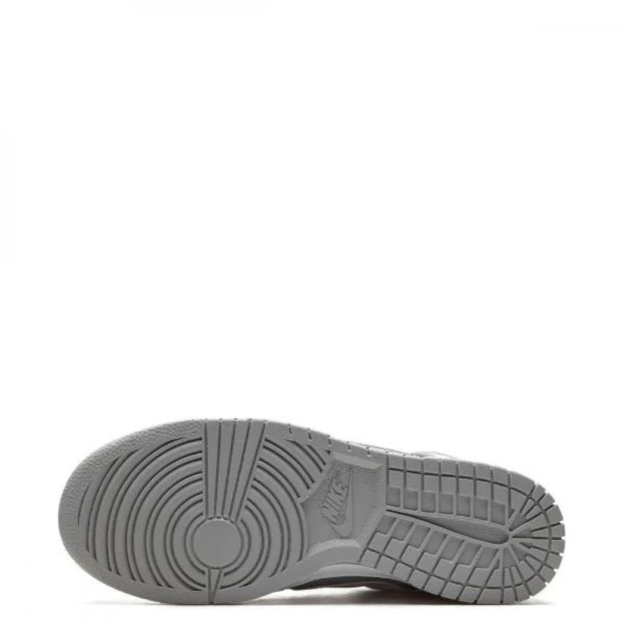 Nike Dunk Low Retro sneakers