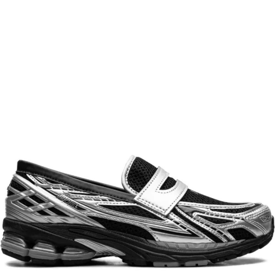 New Balance 1906L "Silver Metallic/Black" sneakers