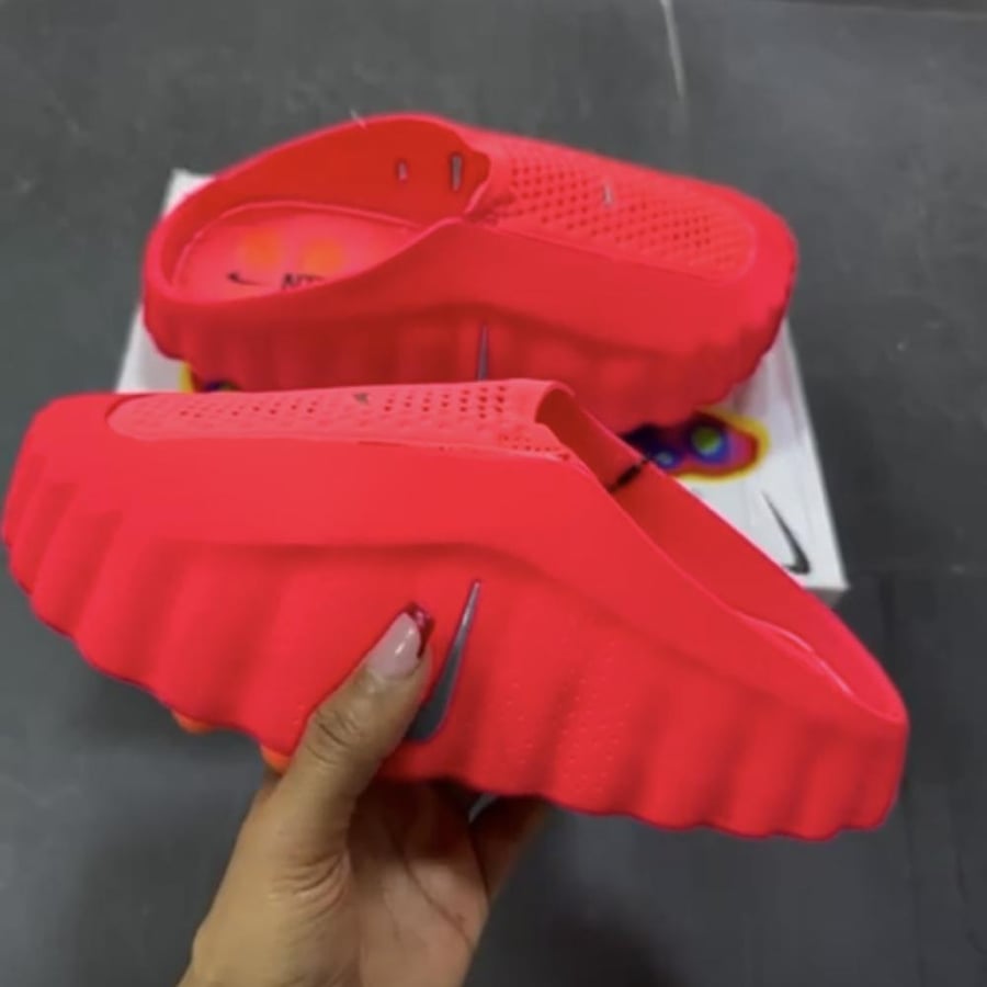 Nike Mind 001 perforated slides