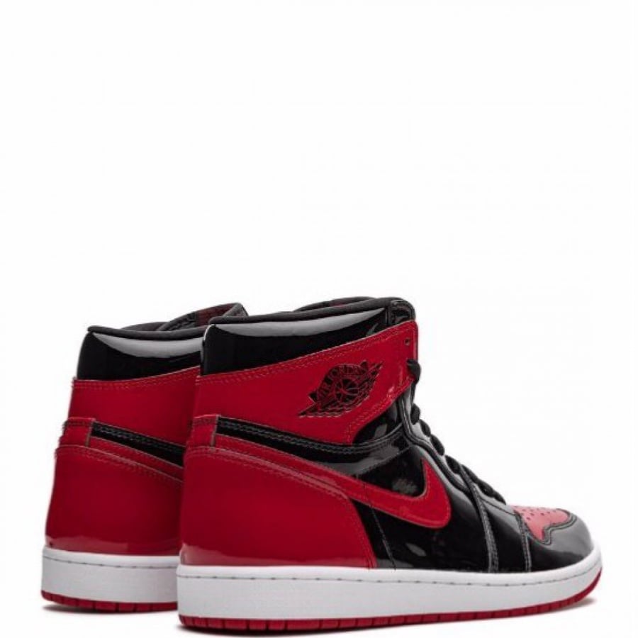 Air Jordan 1 Retro High OG sneakers