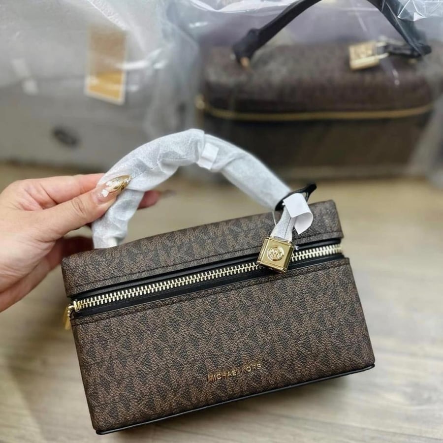 Jana Extra-Small Signature Logo Convertible Crossbody Bag