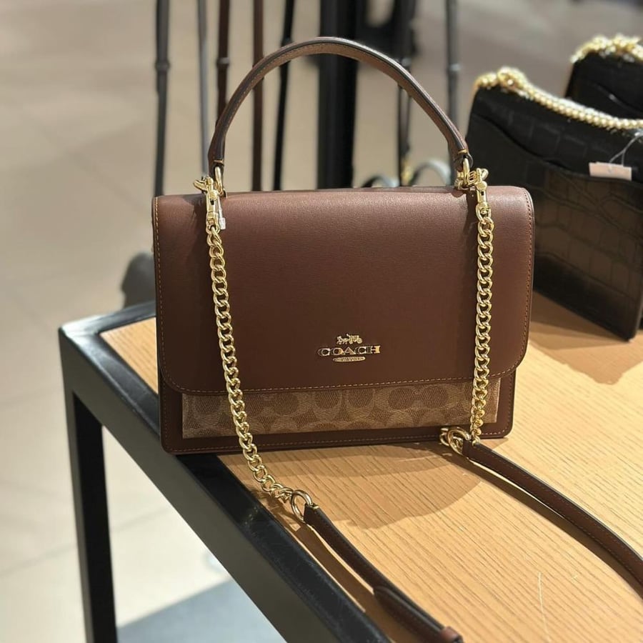 Klare Top Handle