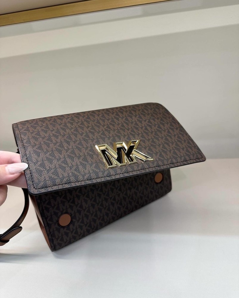 Whitney Medium Color-Block and Signature Logo Shoulder Bag