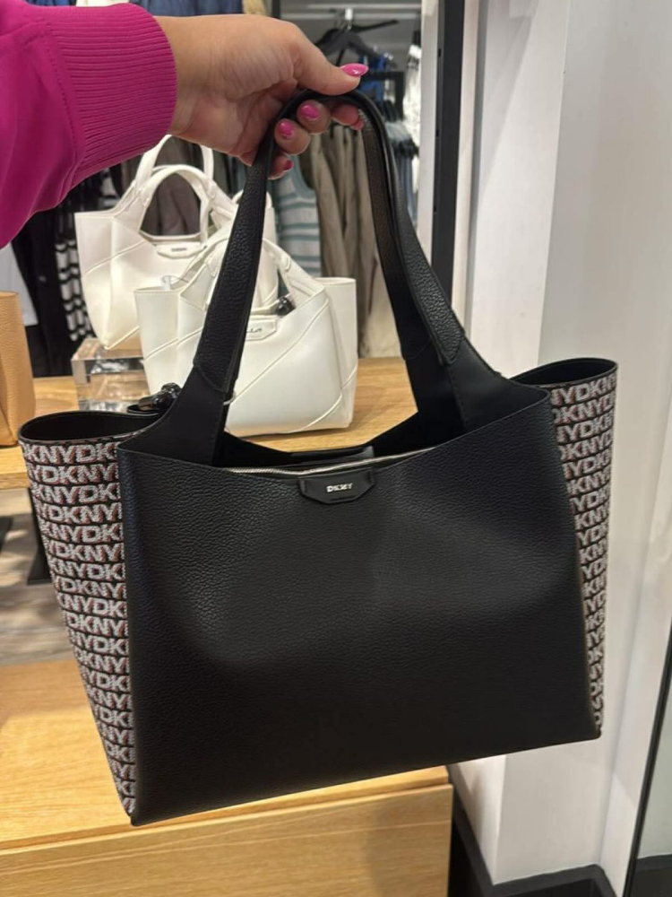 WILLA NEW YORK LOGO TOTE
