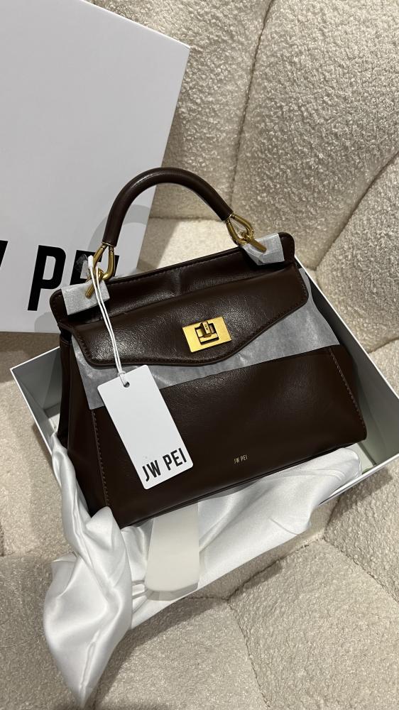 Lucia Classic Top Handbag
