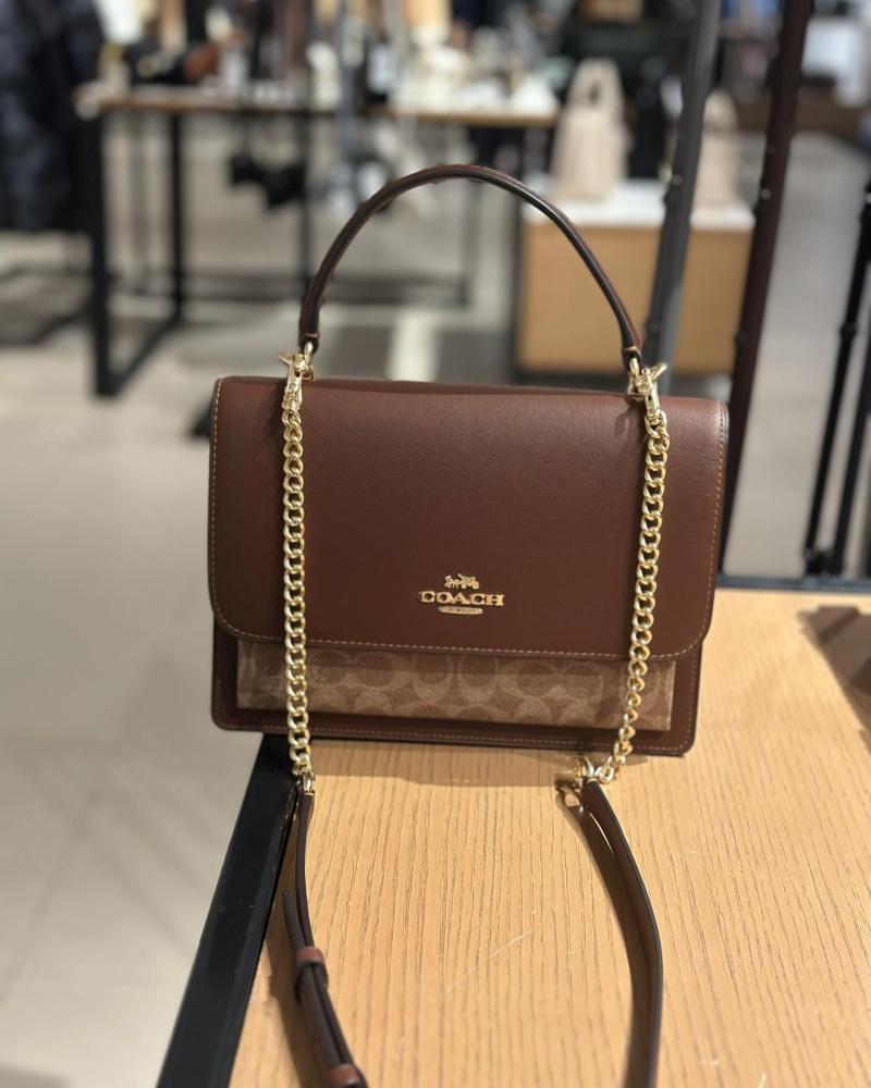 Klare Top Handle