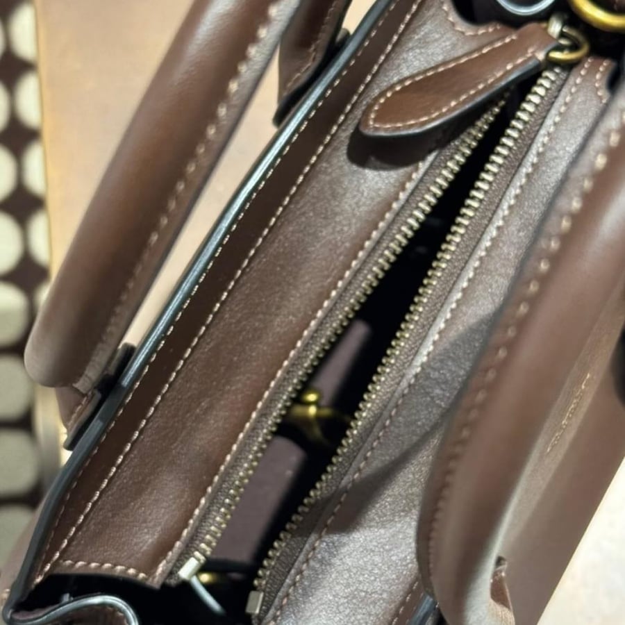 Soft Empire Carryall Bag 21